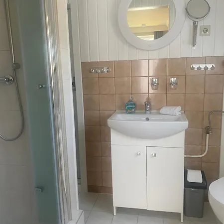 Apartment Ankerplatz 1 Zingst