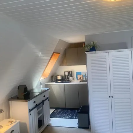 Apartment Ankerplatz 1 Zingst